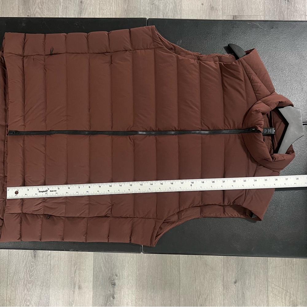 Lululemon Stretch Navigation Down Puffer Vest Men… - image 7